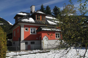 Villa Schnuck - das rote Ferienhaus Bad Gastein